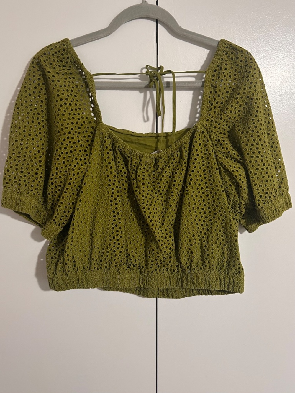 Everlane Eyelet Top - Picture 2 of 2